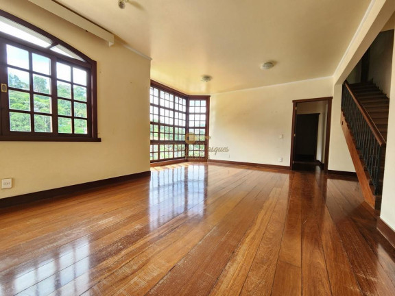 Imagem Casa com 4 Quartos à Venda, 235 m² em Quinta Da Barra - Teresópolis Imagem Casa com 4 Quartos à Venda, 235 m² em Quinta Da Barra - Teresópolis
