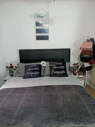 Imagem Casa com 2 Quartos à Venda, 97 m²
