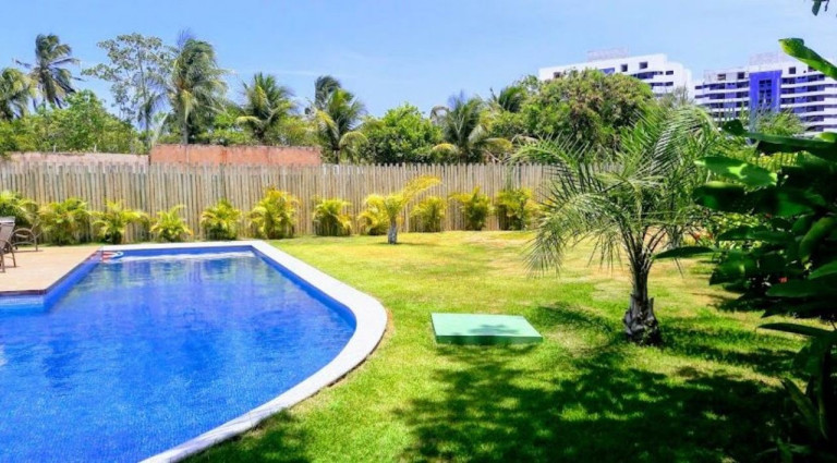 Imagem Casa com 4 Quartos à Venda, 200 m² em Buraquinho - Lauro De Freitas Imagem Casa com 4 Quartos à Venda, 200 m² em Buraquinho - Lauro De Freitas