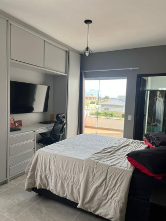 Imagem Casa com 3 Quartos à Venda, 415 m² em Pinheira - Palhoça Imagem Casa com 3 Quartos à Venda, 415 m² em Pinheira - Palhoça
