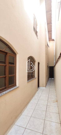 Imagem Casa com 3 Quartos à Venda, 180 m² em Vila Scarpelli - Santo André Imagem Casa com 3 Quartos à Venda, 180 m² em Vila Scarpelli - Santo André