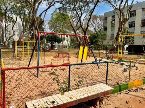 Imagem Imóvel com 2 Quartos à Venda, 68 m² em Asa Norte - Brasília Imagem Imóvel com 2 Quartos à Venda, 68 m² em Asa Norte - Brasília