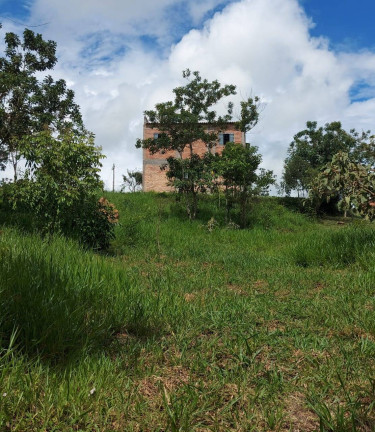 Imagem Chácara com 3 Quartos à Venda, 240 m² em Zona Rural - Goiânia Imagem Chácara com 3 Quartos à Venda, 240 m² em Zona Rural - Goiânia