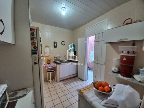 Imagem Casa com 4 Quartos à Venda, 202 m² em Centro - Fortaleza Imagem Casa com 4 Quartos à Venda, 202 m² em Centro - Fortaleza