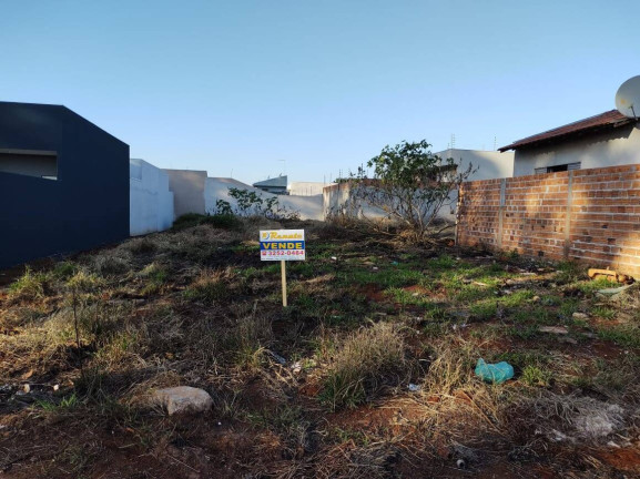 Imagem Terreno à Venda, 407 m² em Jardim Interlagos - Arapongas Imagem Terreno à Venda, 407 m² em Jardim Interlagos - Arapongas