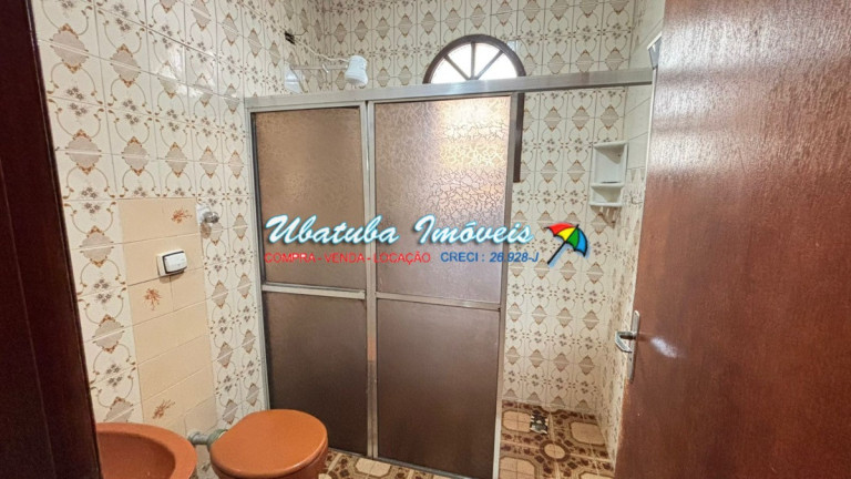 Imagem Casa com 4 Quartos à Venda, 205 m² em Centro - Ubatuba