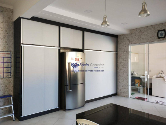 Imagem Sobrado com 4 Quartos à Venda, 230 m² em Centro - Arujá Imagem Sobrado com 4 Quartos à Venda, 230 m² em Centro - Arujá
