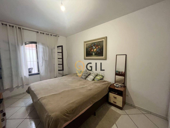 Imagem Casa com 6 Quartos à Venda, 220 m² em Parque Brasil - Jacareí Imagem Casa com 6 Quartos à Venda, 220 m² em Parque Brasil - Jacareí