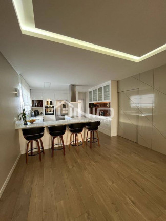 Imagem Casa com 3 Quartos à Venda, 202 m² em Parzianello - Pato Branco Imagem Casa com 3 Quartos à Venda, 202 m² em Parzianello - Pato Branco
