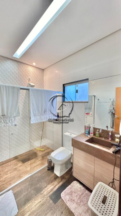 Imagem Casa com 3 Quartos à Venda, 220 m² em Arniqueira - águas Claras