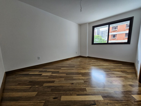 Imagem Apartamento com 3 Quartos à Venda, 154 m² em Agriões - Teresópolis
