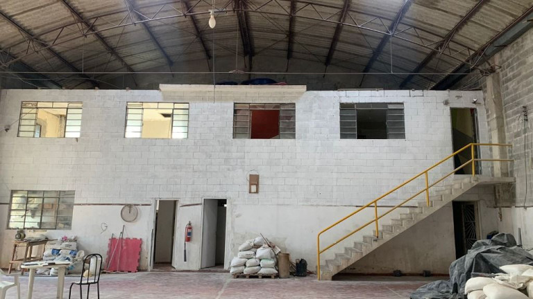 Imagem Galpão à Venda ou Locação, 627 m² em Jardim Antônio Picosse - Poá Imagem Galpão à Venda ou Locação, 627 m² em Jardim Antônio Picosse - Poá