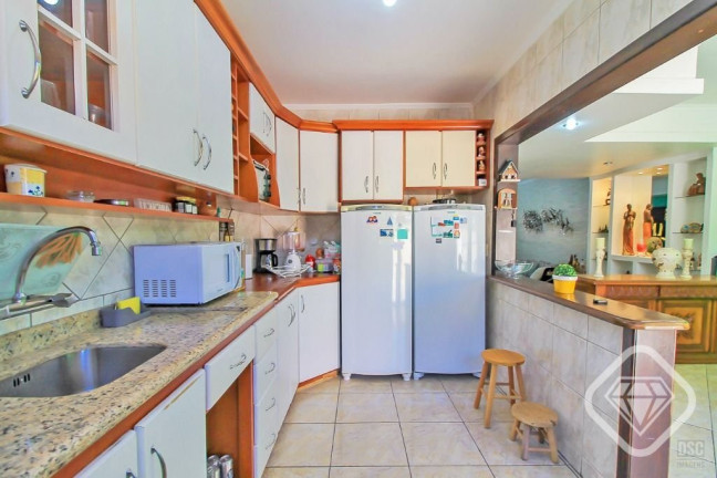 Imagem Casa com 3 Quartos à Venda, 198 m² em Cavalhada - Porto Alegre Imagem Casa com 3 Quartos à Venda, 198 m² em Cavalhada - Porto Alegre