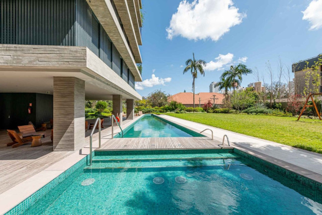 Imagem Apartamento com 3 Quartos à Venda, 317 m² em Petrópolis - Porto Alegre Imagem Apartamento com 3 Quartos à Venda, 317 m² em Petrópolis - Porto Alegre