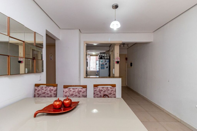 Imagem Apartamento com 2 Quartos à Venda, 76 m² em Centro Histórico - Porto Alegre