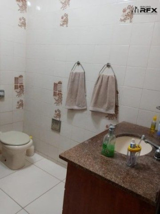 Imagem Casa com 3 Quartos à Venda, 420 m² em Piratininga - Niterói
