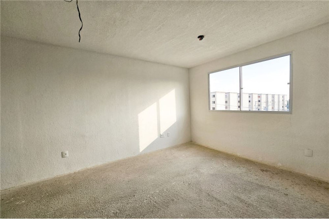 Imagem Imóvel com 2 Quartos à Venda, em Rio Branco - Canoas Imagem Imóvel com 2 Quartos à Venda, em Rio Branco - Canoas