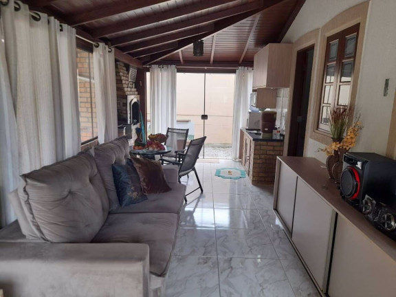 Imagem Casa com 3 Quartos à Venda, 160 m² em Rio Vermelho - Florianópolis Imagem Casa com 3 Quartos à Venda, 160 m² em Rio Vermelho - Florianópolis