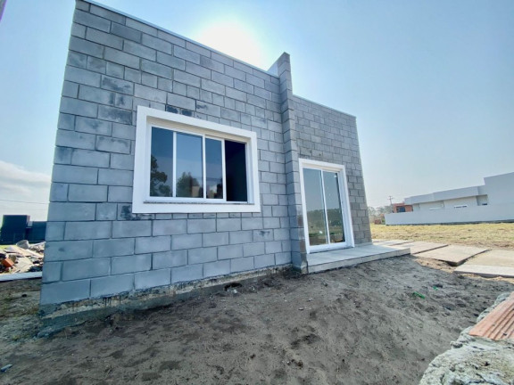 Imagem Casa com 2 Quartos à Venda, 77 m² em Jardim América - Passo De Torres Imagem Casa com 2 Quartos à Venda, 77 m² em Jardim América - Passo De Torres