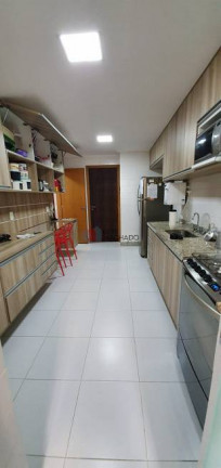 Imagem Apartamento com 3 Quartos à Venda, 108 m² em Várzea - Teresópolis