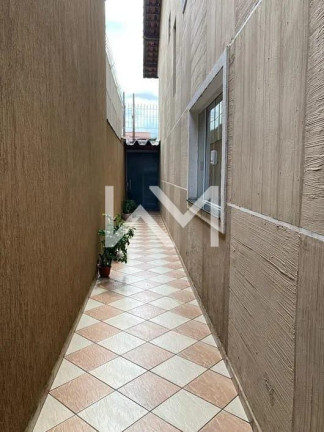Imagem Sobrado com 3 Quartos à Venda, 165 m² em Jardim Santa Clara - Guarulhos Imagem Sobrado com 3 Quartos à Venda, 165 m² em Jardim Santa Clara - Guarulhos