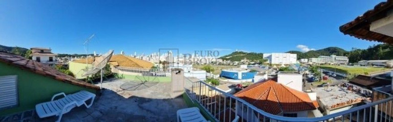 Imagem Casa com 3 Quartos à Venda, 150 m² em Nações - Balneário Camboriú Imagem Casa com 3 Quartos à Venda, 150 m² em Nações - Balneário Camboriú