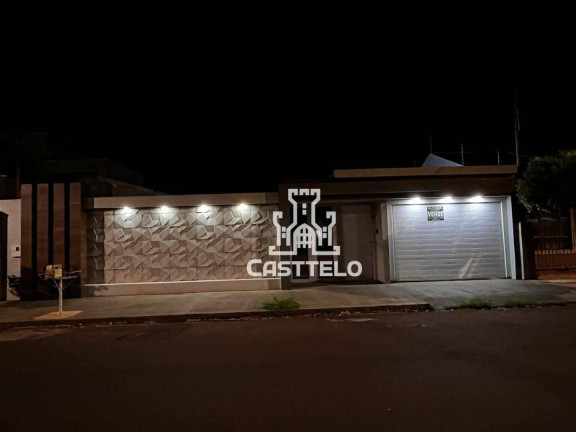 Casa com 3 Quartos à Venda, 225 m² em Centro - Andirá