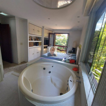 Imagem Casa com 5 Quartos à Venda, 300 m² em Jardim Atalaia - Cotia Imagem Casa com 5 Quartos à Venda, 300 m² em Jardim Atalaia - Cotia
