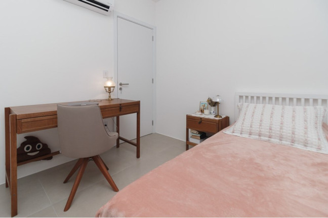 Imagem Imóvel com 2 Quartos à Venda, 58 m² em Higienópolis - Porto Alegre Imagem Imóvel com 2 Quartos à Venda, 58 m² em Higienópolis - Porto Alegre