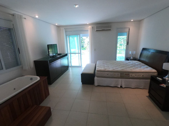 Imagem Casa com 6 Quartos à Venda, 525 m² em Riviera Módulo 4 - Bertioga Imagem Casa com 6 Quartos à Venda, 525 m² em Riviera Módulo 4 - Bertioga