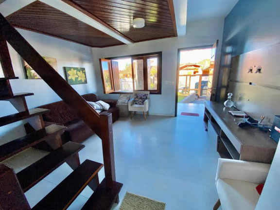 Imagem Sobrado com 3 Quartos à Venda, 180 m² em Capão Da Canoa - Capao Da Canoa Imagem Sobrado com 3 Quartos à Venda, 180 m² em Capão Da Canoa - Capao Da Canoa