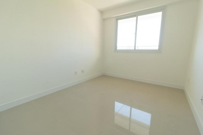 Imagem Apartamento com 3 Quartos à Venda, 109 m² em Guararapes - Fortaleza
