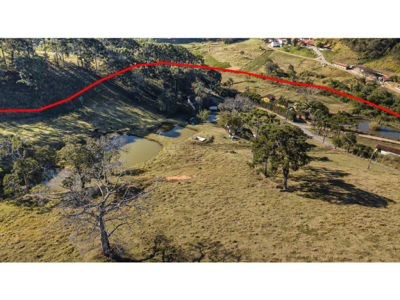Imagem Imóvel com 5 Quartos à Venda, 1.500 m² em Ponte Nova - Extrema