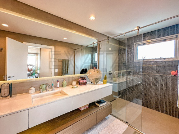 Imagem Imóvel com 4 Quartos à Venda, 582 m² em Alphaville Residencial Um - Barueri Imagem Imóvel com 4 Quartos à Venda, 582 m² em Alphaville Residencial Um - Barueri