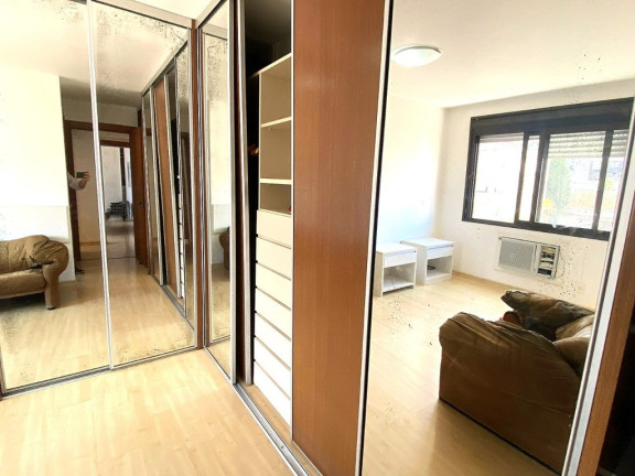 Imagem Apartamento com 3 Quartos à Venda, 118 m² em Rio Branco - Porto Alegre Imagem Apartamento com 3 Quartos à Venda, 118 m² em Rio Branco - Porto Alegre