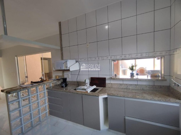 Imagem Casa com 4 Quartos à Venda, 430 m² em Jardim São Bento - Uberaba Imagem Casa com 4 Quartos à Venda, 430 m² em Jardim São Bento - Uberaba