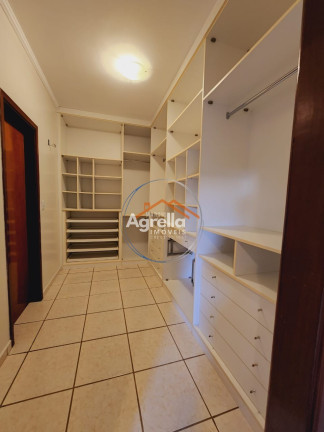 Imagem Casa com 3 Quartos à Venda, 223 m² em Santa Cruz - Mogi Mirim Imagem Casa com 3 Quartos à Venda, 223 m² em Santa Cruz - Mogi Mirim