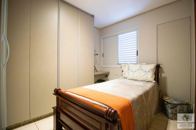 Imagem Apartamento com 3 Quartos à Venda, 105 m² em Setor Bueno - Goiânia Imagem Apartamento com 3 Quartos à Venda, 105 m² em Setor Bueno - Goiânia