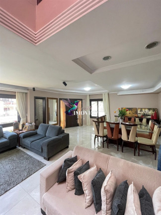 Imagem Casa com 4 Quartos à Venda, 240 m² em Centro - Torres Imagem Casa com 4 Quartos à Venda, 240 m² em Centro - Torres