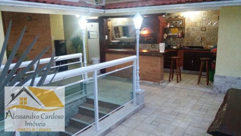 Imagem Casa com 4 Quartos à Venda, 340 m² em Conselheiro Paulino - Nova Friburgo Imagem Casa com 4 Quartos à Venda, 340 m² em Conselheiro Paulino - Nova Friburgo