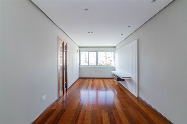 Imagem Apartamento com 2 Quartos à Venda, 87 m² em Centro Histórico - Porto Alegre Imagem Apartamento com 2 Quartos à Venda, 87 m² em Centro Histórico - Porto Alegre