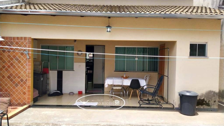 Imagem Casa com 3 Quartos à Venda, 89 m² em Parque João Braz - Cidade Industrial - Goiânia Imagem Casa com 3 Quartos à Venda, 89 m² em Parque João Braz - Cidade Industrial - Goiânia