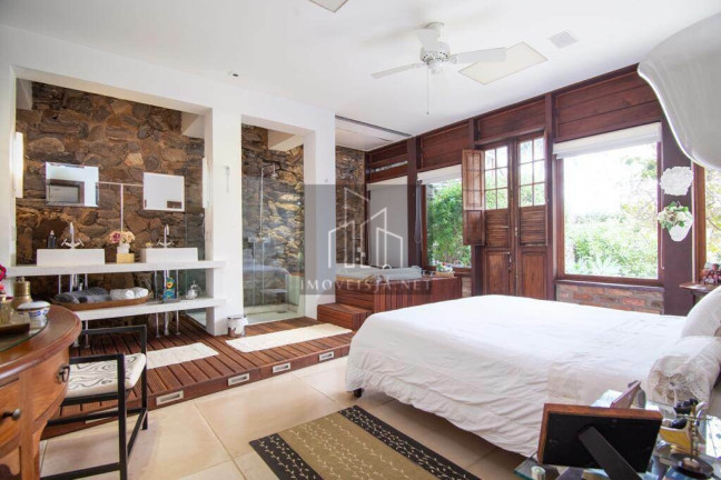 Imagem Casa com 9 Quartos à Venda, 434 m² em Ferradura - Armação Dos Búzios Imagem Casa com 9 Quartos à Venda, 434 m² em Ferradura - Armação Dos Búzios