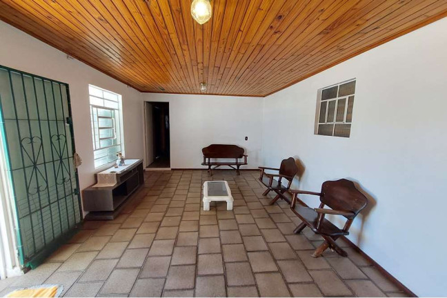 Imagem Casa com 3 Quartos à Venda, em Camaquã - Porto Alegre Imagem Casa com 3 Quartos à Venda, em Camaquã - Porto Alegre