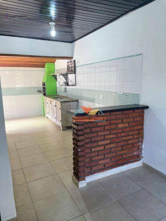 Imagem Casa com 2 Quartos à Venda, 62 m² em Britânia - Caraguatatuba