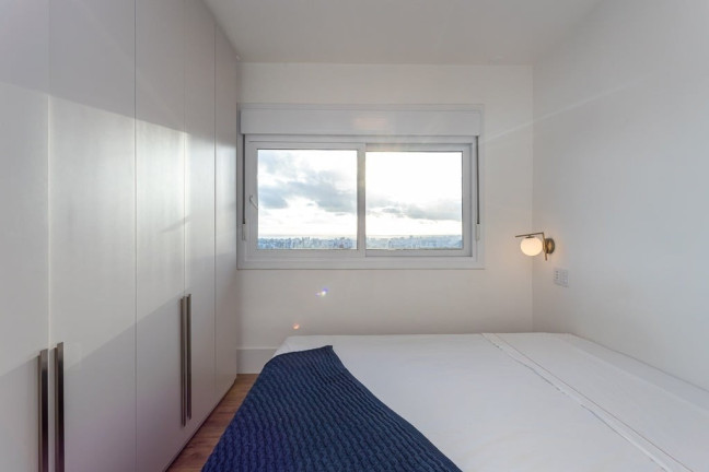 Imagem Apartamento com 2 Quartos à Venda, 71 m² em Petrópolis - Porto Alegre Imagem Apartamento com 2 Quartos à Venda, 71 m² em Petrópolis - Porto Alegre