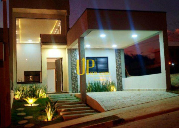 Casa com 3 Quartos à Venda, 109 m² em Horto Florestal - Sorocaba