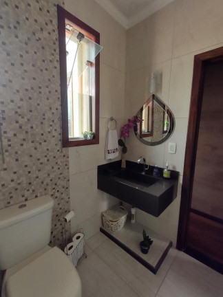 Imagem Casa com 5 Quartos à Venda, 220 m² em álvaro Camargos - Belo Horizonte