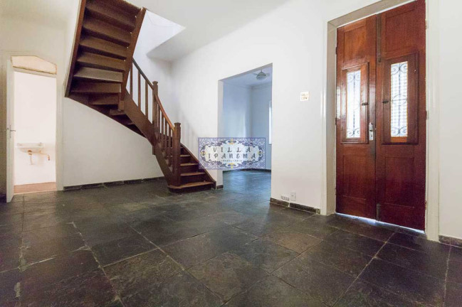 Imagem Imóvel com 3 Quartos à Venda, 170 m² em Tijuca - Rio De Janeiro Imagem Imóvel com 3 Quartos à Venda, 170 m² em Tijuca - Rio De Janeiro