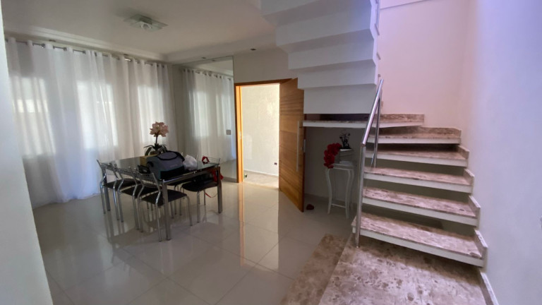 Imagem Casa com 4 Quartos à Venda, 206 m² em Jardim Colorado - São José Dos Campos